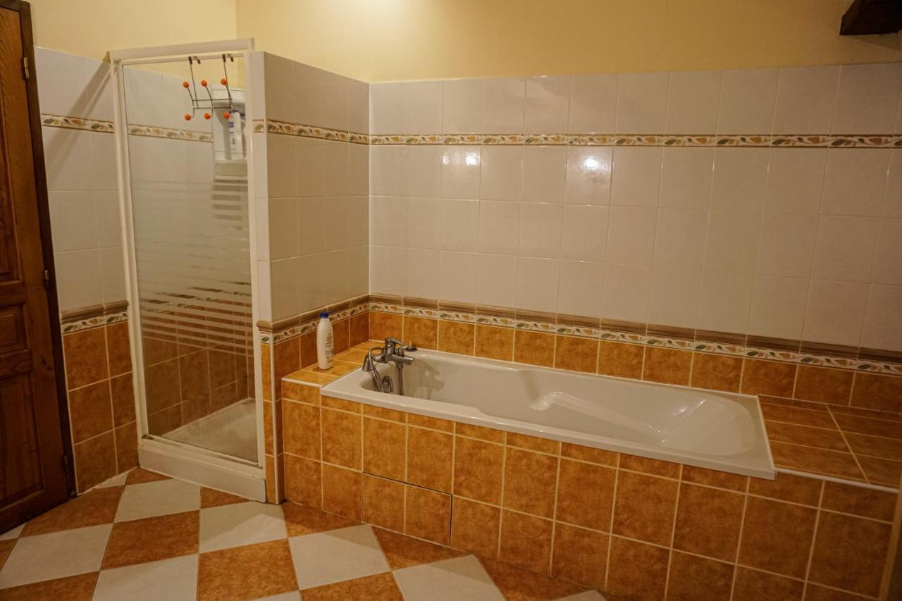 Chambres D'Hote En Dordogne Beauronne Luaran gambar